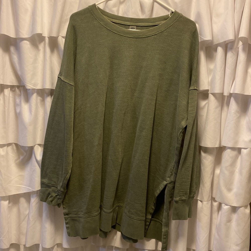 Womens Old Navy oversized long sleeve